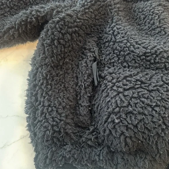 The North Face Sherpa Nuptse Jacket - small - Picture 6 of 8